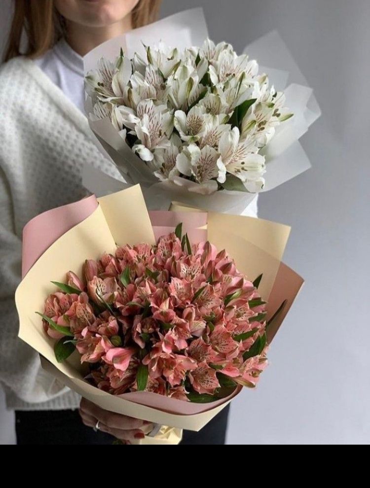 25 alstromerias.jpg 25 alstromerias.jpg