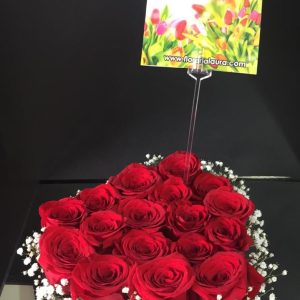 corazon con 15 rosas.jpeg